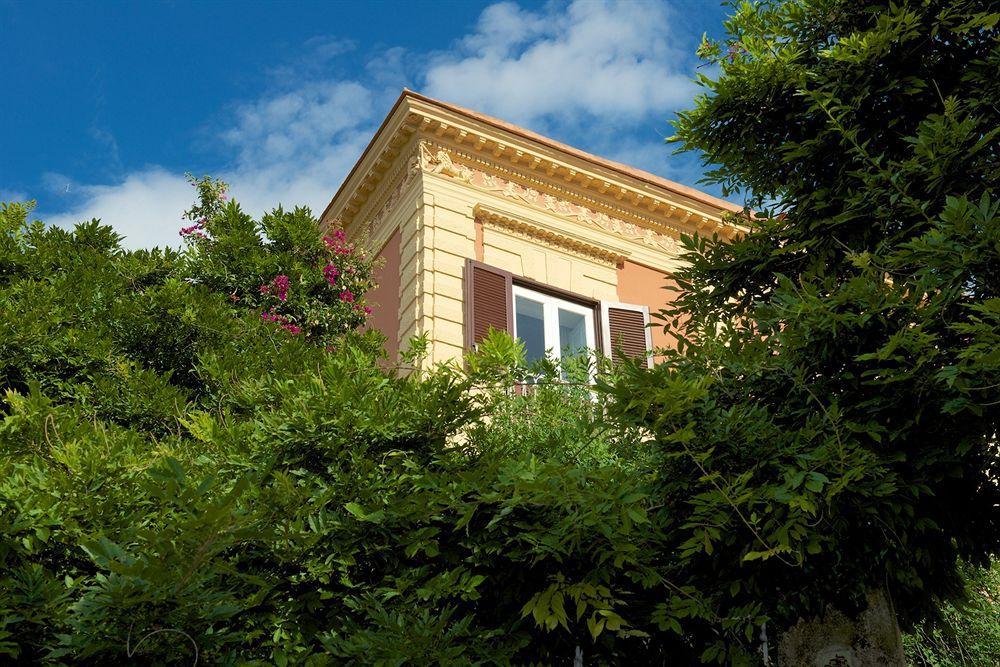 Romantic Hotel & Restaurant Villa Cheta Elite ماراتييا المظهر الخارجي الصورة