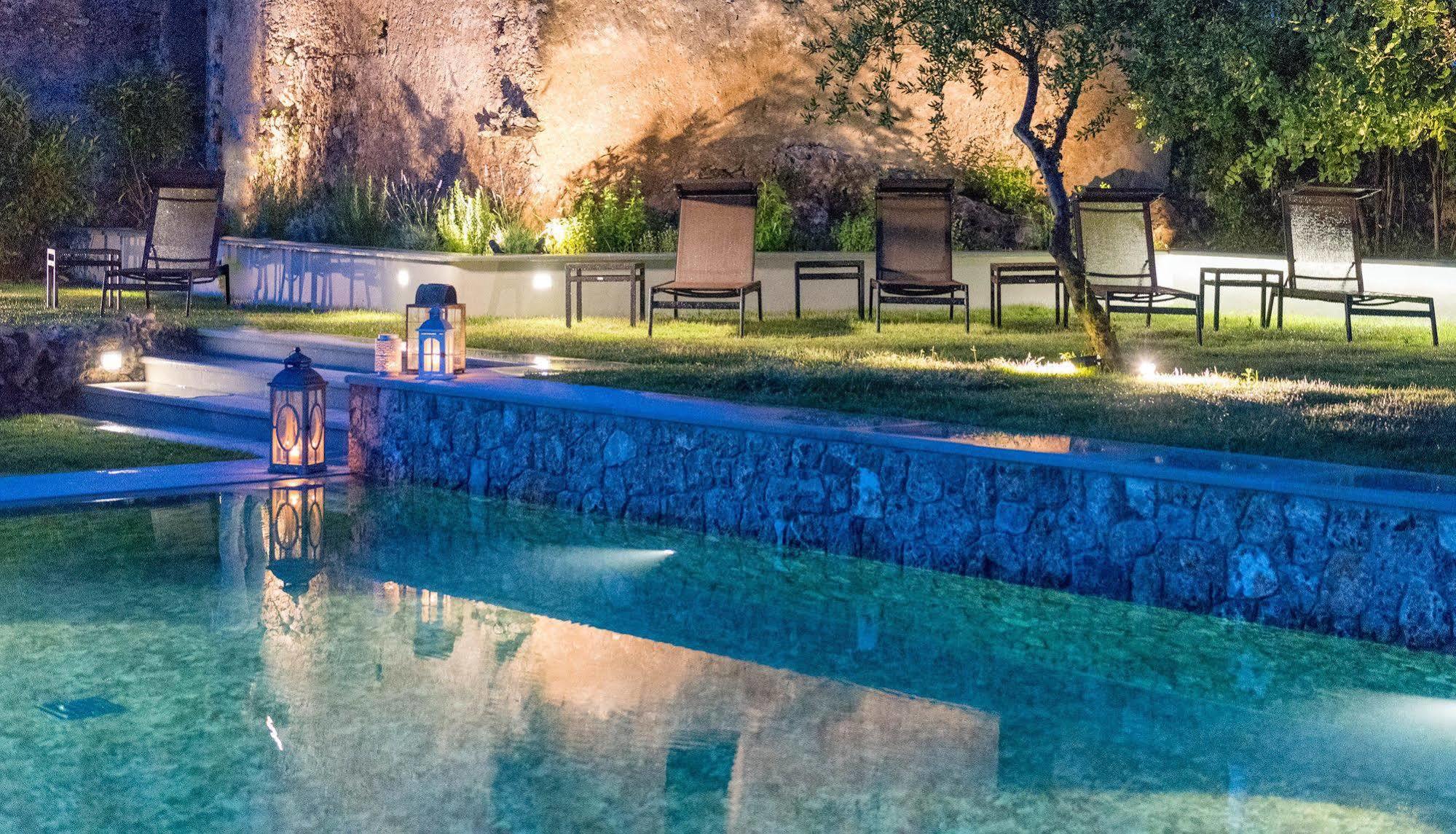 Romantic Hotel & Restaurant Villa Cheta Elite ماراتييا المظهر الخارجي الصورة